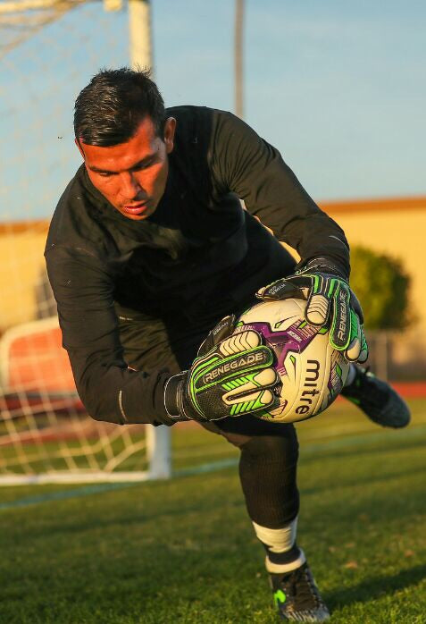 Meet Giovanni Delgadillo, Newest Member Of Renegade GK's Pro Keepers