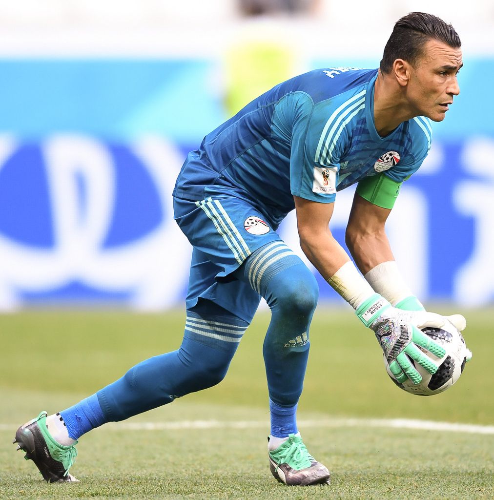 How Does a 45-Year-Old Goalkeeper Play at the World Cup?